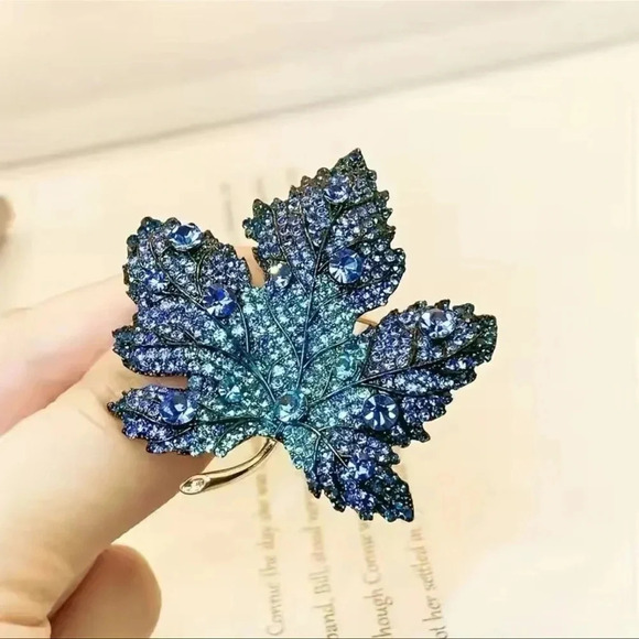 Bria Red Maple Leaf Blue Crystal Brooch - Picture 7 of 8